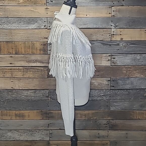 Fate Sweater Knit Chunky Beige Fringe Tassel Boho Western Size Small NWT - Picture 7 of 9